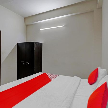 Hotel O Vrinda Residency Noida Eksteriør billede